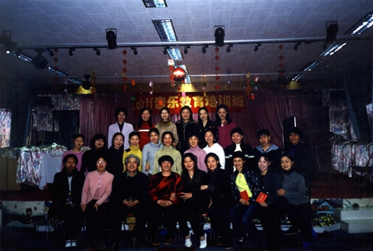 （短27）2002年與萬花筒幼教機構在京崇文三幼辦班 (25).jpg