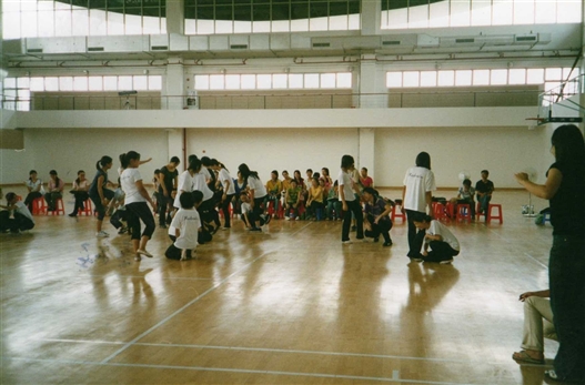 （短33）2004年8月廣外藝培訓.jpg
