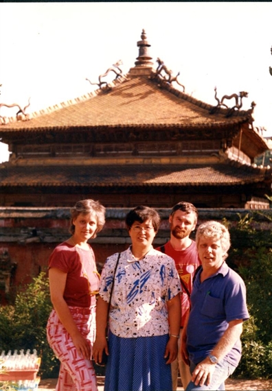 1988年曼努艾拉、李妲娜、沃爾夫岡、哈特曼在承德.jpg