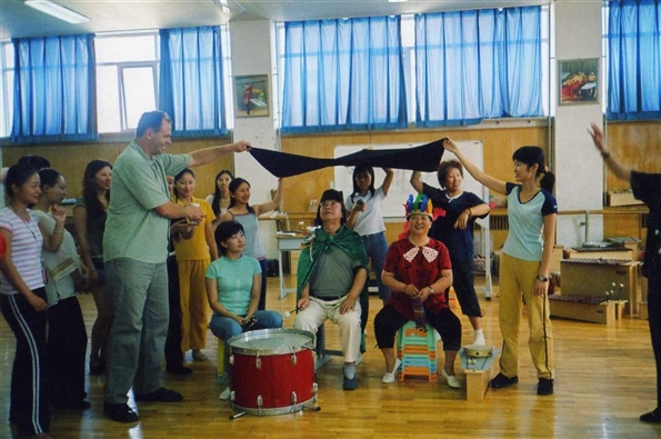 2005年沃爾夫岡。史密斯教學音樂劇《國王與王后》.jpg